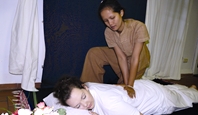 Traditionelle thailändische Massage in meiner Heidefarm TB